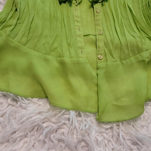 Allison Taylor green blouse - Picture 3 of 6